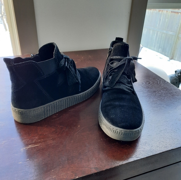 Gabor Black Suede Runners - Picture 4 of 8